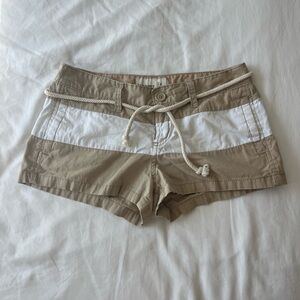 Old Navy Women's Cargo Shorts in Tan and White